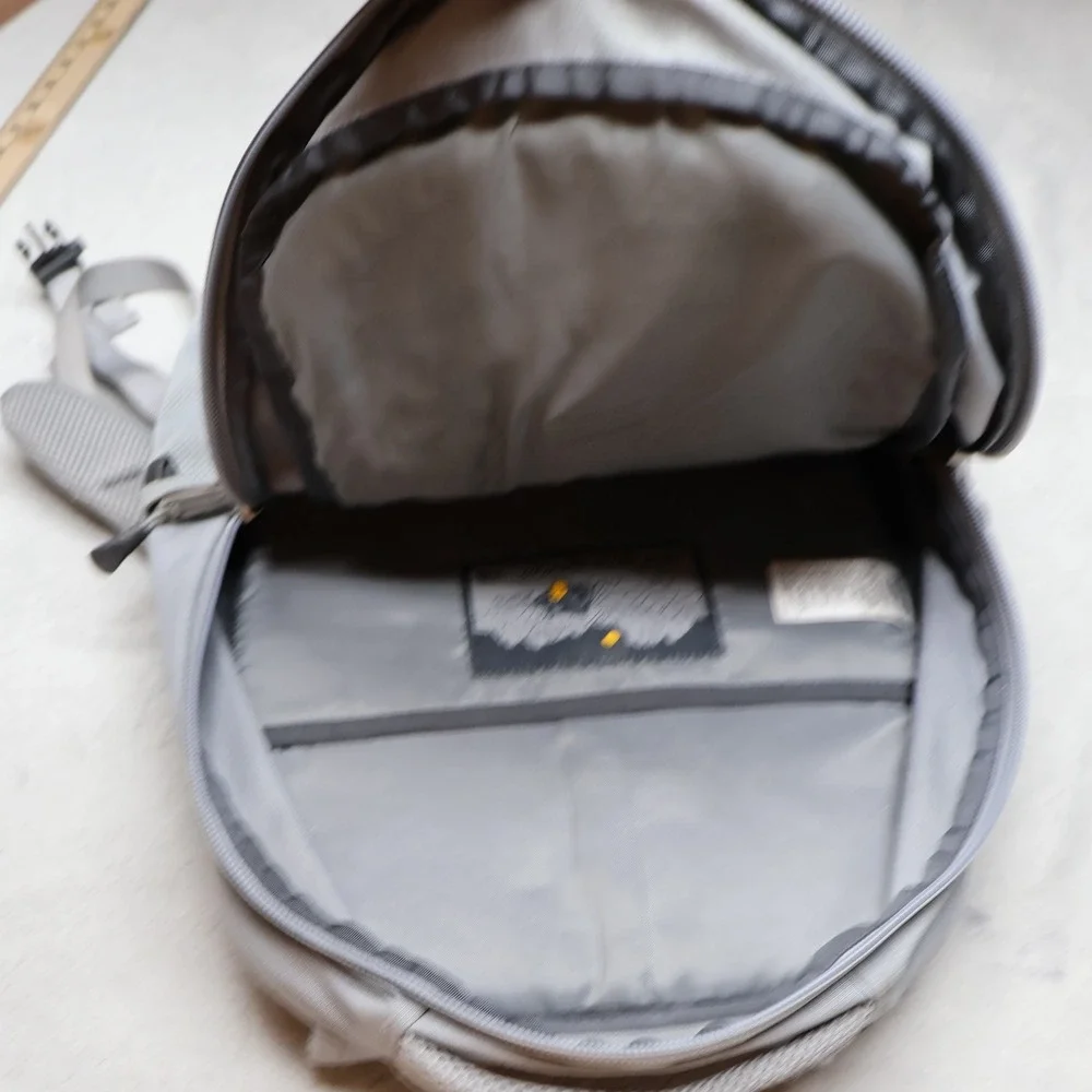 North Face Backpack Men OS‎ Grey Connector Travel Outdoor Commuter Daypack LOGO